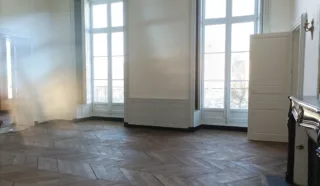 BUREAUX 191 M² NANTES