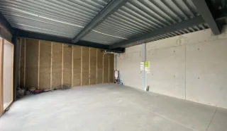 LOCAUX VITRINE, CELLULE COMMERCIALE 50 m² PLOUER S/RANCE