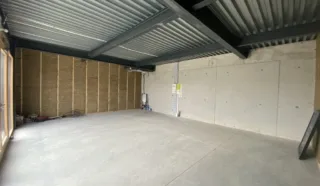  LOCAUX VITRINE, CELLULE COMMERCIALE 50 m² PLOUER S/RANCE
