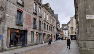  LOCAL COMMERCIAL 75m² QUIMPER