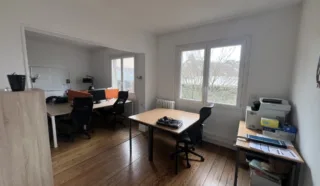  BUREAUX 200 M² REZÉ