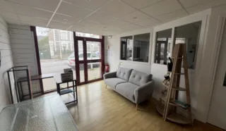  BUREAUX 200 M² REZÉ
