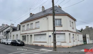  BUREAUX 76 M² SAINT NAZAIRE