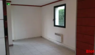  BUREAUX PLOEREN 63 m²
