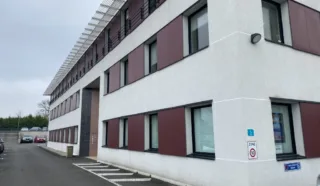  BUREAUX 59m² TADEN