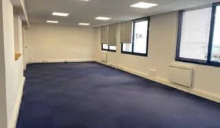  BUREAUX 220 m² BREST