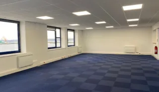  BUREAUX 220 m² BREST