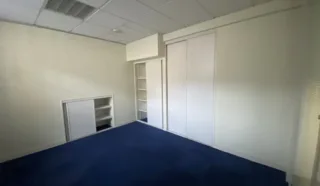  BUREAUX / LOCAL COMMERCIAL 270m² DINAN