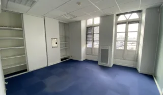  BUREAUX / LOCAL COMMERCIAL 270m² DINAN
