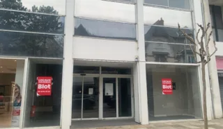  LOCAL COMMERCIAL 541 M² LA BAULE ESCOUBLAC
