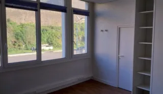  BUREAUX 171 m² BREST