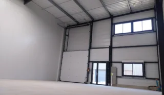  LOCAL D'ACTIVITÉS THEIX 123 m²