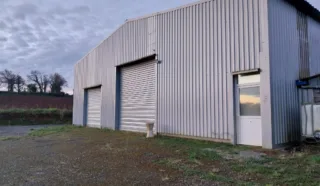  LOCAL D'ACTIVITES 400 m² PLEYBEN