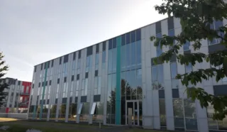  BUREAUX 430 m² VERN SUR SEICHE