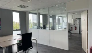  BUREAUX 430 m² VERN SUR SEICHE