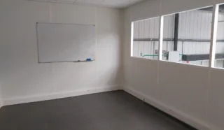  LOCAUX D'ACTIVITÉS 1 012 M² NANTES
