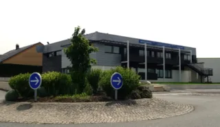  BUREAUX 112 m² SAINT-MARTIN-DES-CHAMPS