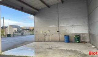  LOCAL COMMERCIAL 415 M² GUERANDE