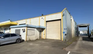  LOCAUX D'ACTIVITÉS 870 M² LA HAIE FOUASSIERE