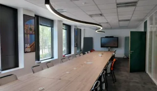  BUREAUX  Pied de métro !! 1 550 m² LA COURROUZE RENNES
