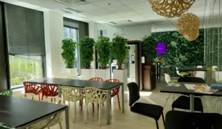  BUREAUX  Pied de métro !! 1 550 m² LA COURROUZE RENNES