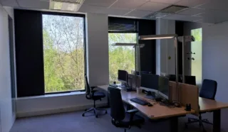  BUREAUX  Pied de métro !! 1 550 m² LA COURROUZE RENNES
