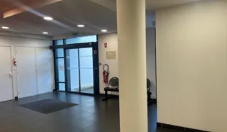  À VENRE /  BUREAUX VANNES 60 m²