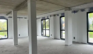  BUREAUX VANNES 195 m²