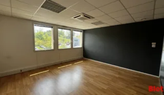  BEL ESPACE DE BUREAUX CESSON SEVIGNE 313 m²