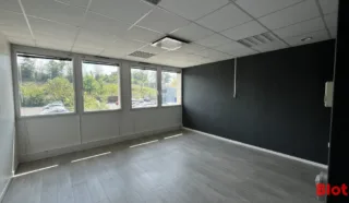  BEL ESPACE DE BUREAUX CESSON SEVIGNE 313 m²