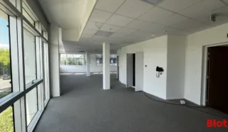  BUREAUX 106 m² RENNES CLEUNAY