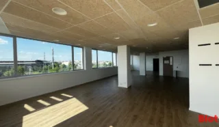  BUREAUX 811 m² RENNES CLEUNAY