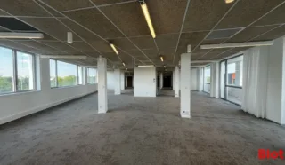  BUREAUX 811 m² RENNES CLEUNAY