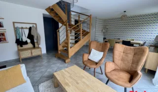 Maison 6 pièce(s)