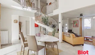 Maison 6 pièce(s)