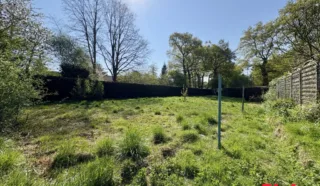 Terrain 920m²