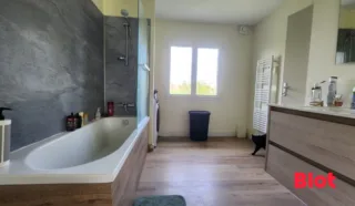 Maison 6 pièce(s)