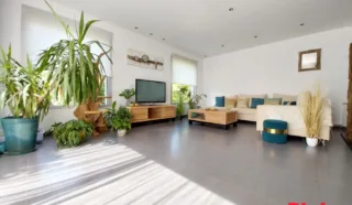 Maison 6 pièce(s)