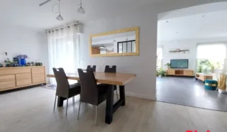 Maison 6 pièce(s)