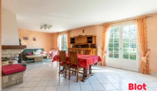 Maison 6 pièce(s)