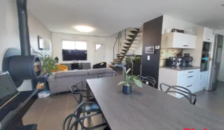 Maison 6 pièce(s)