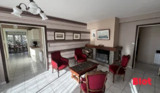 Maison 6 pièce(s)