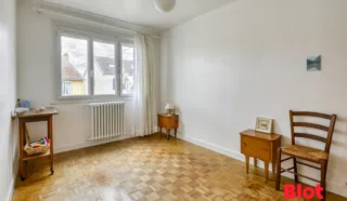 Maison 6 pièce(s)