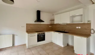 Maison 6 pièce(s)