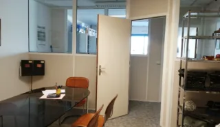  EN INVESTISSEMENT BUREAUX AURAY 75 m²