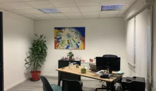  LOCAL COMMERCIAL 160 m² NANTES