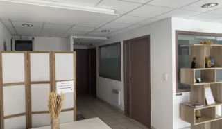  LOCAL COMMERCIAL 160 m² NANTES