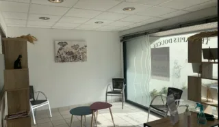  LOCAL COMMERCIAL 160 m² NANTES