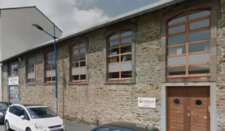  LOCAUX D'ACTIVITES  850 m² BREST PORT
