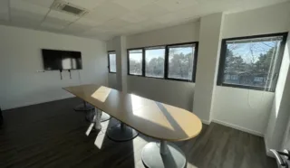  BUREAUX 154 m² CAUDAN
